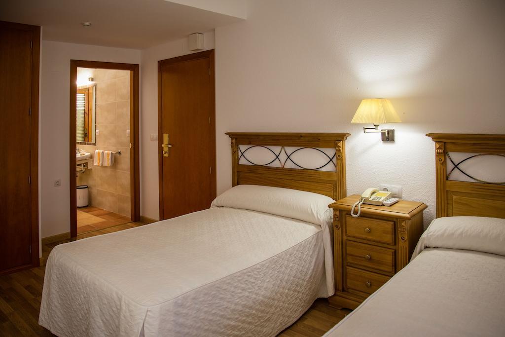 Hotel Casa Ruba Biescas  Zewnętrze zdjęcie