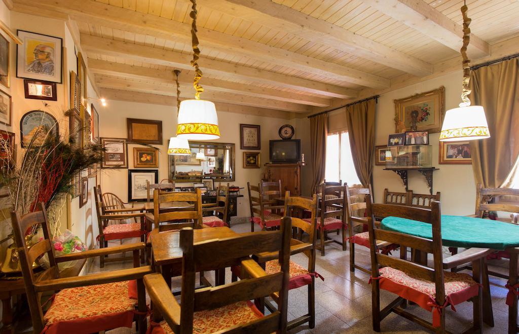 Hotel Casa Ruba Biescas  Zewnętrze zdjęcie