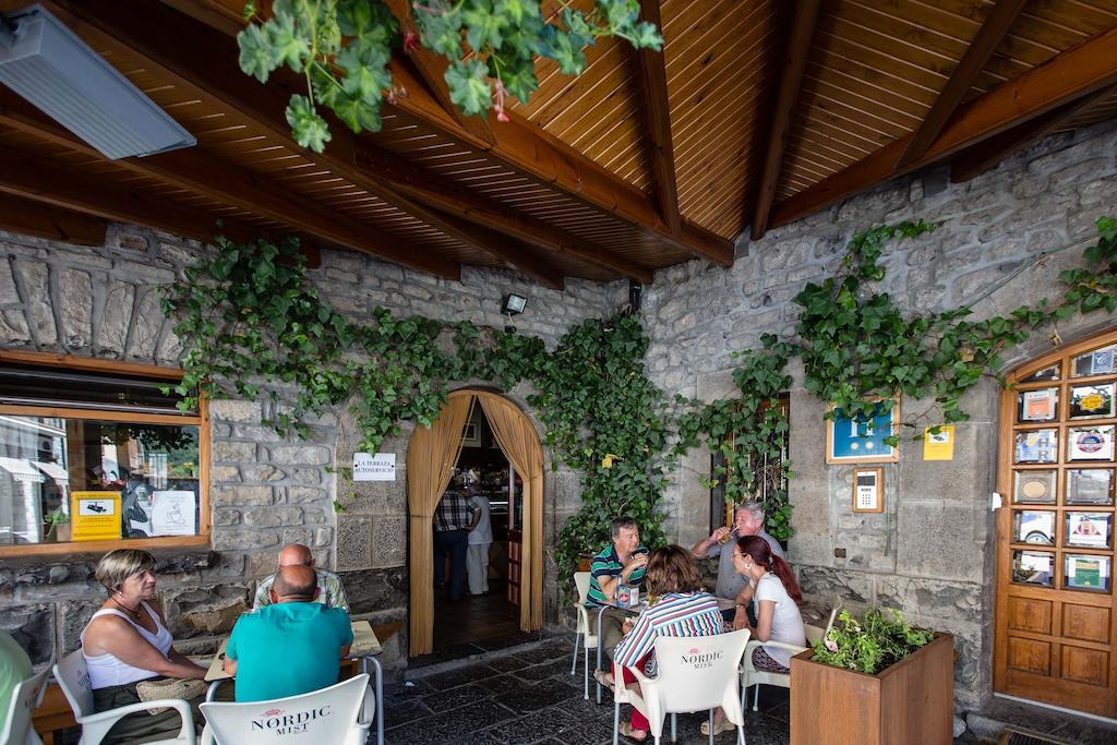Hotel Casa Ruba Biescas  Zewnętrze zdjęcie