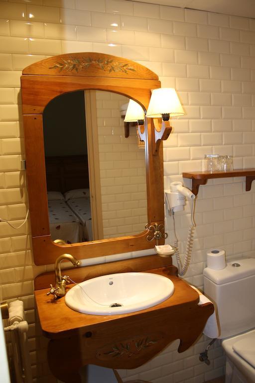 Hotel Casa Ruba Biescas  Zewnętrze zdjęcie